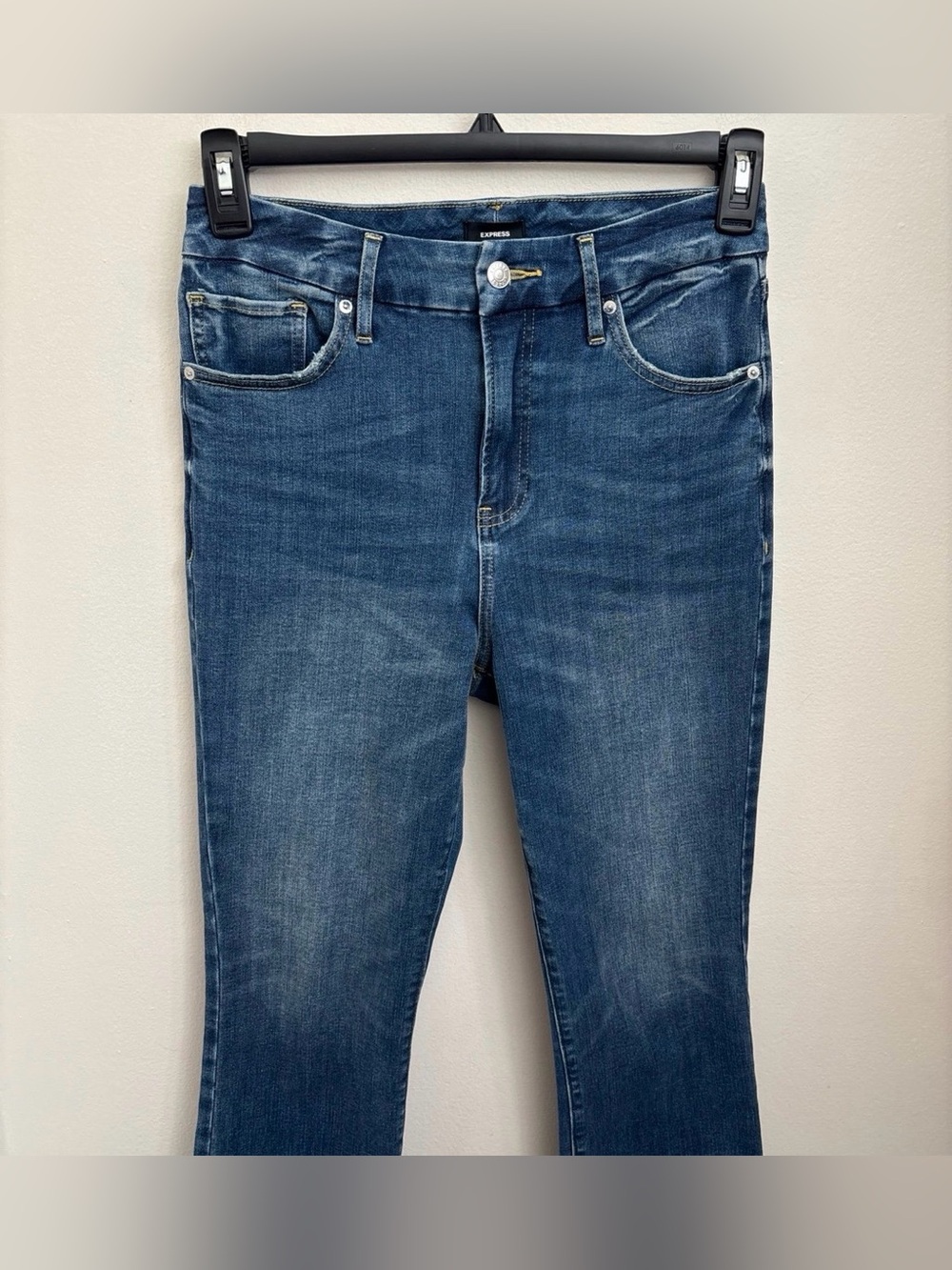 Express Cropped Flare High Rise Flexx Hyper Stretch Jeans Size Medium 6/8/10